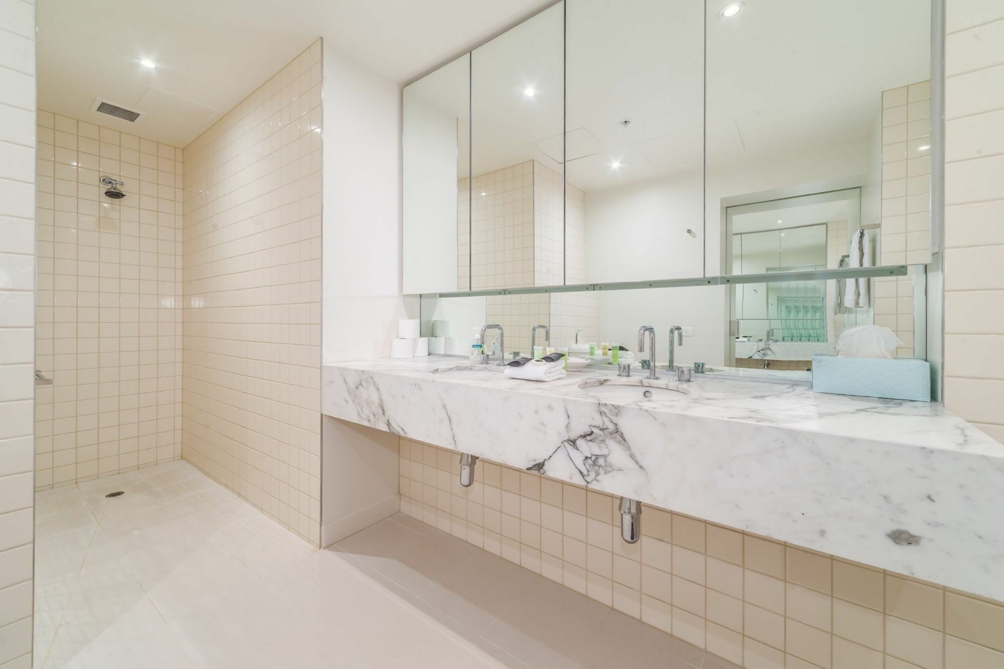 Melbourne Holiday Apartments Southbank Bagian luar foto